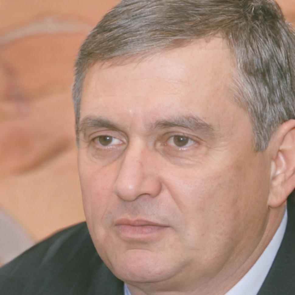 Retrato profesional de Ferran Castelló